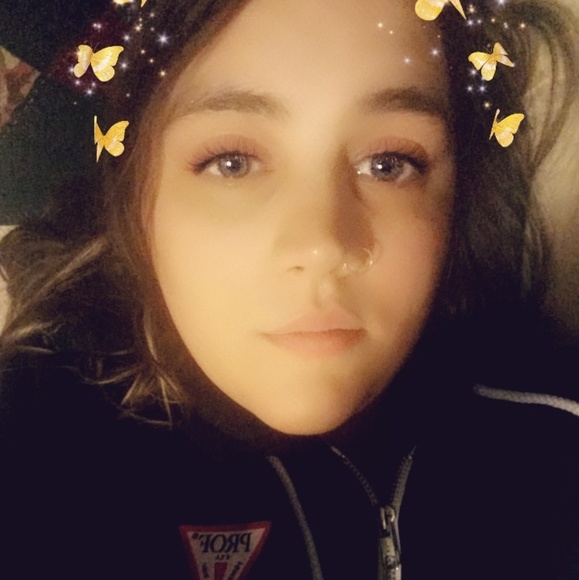 Meet your Posher, Katina - Picture 1 of 1